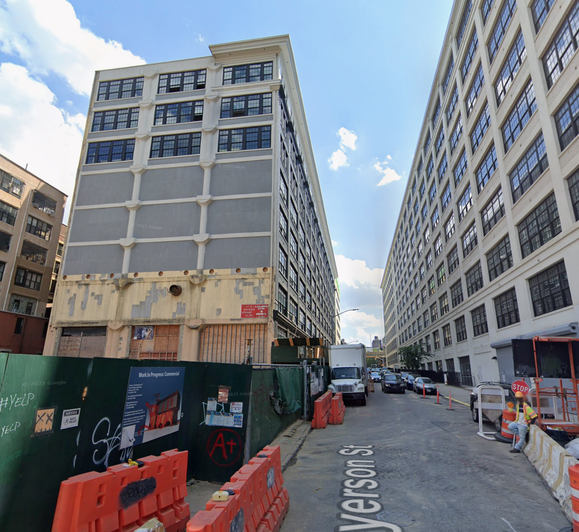Brooklyn Navy Yard otel projesi saha ve cephe fotoğrafları